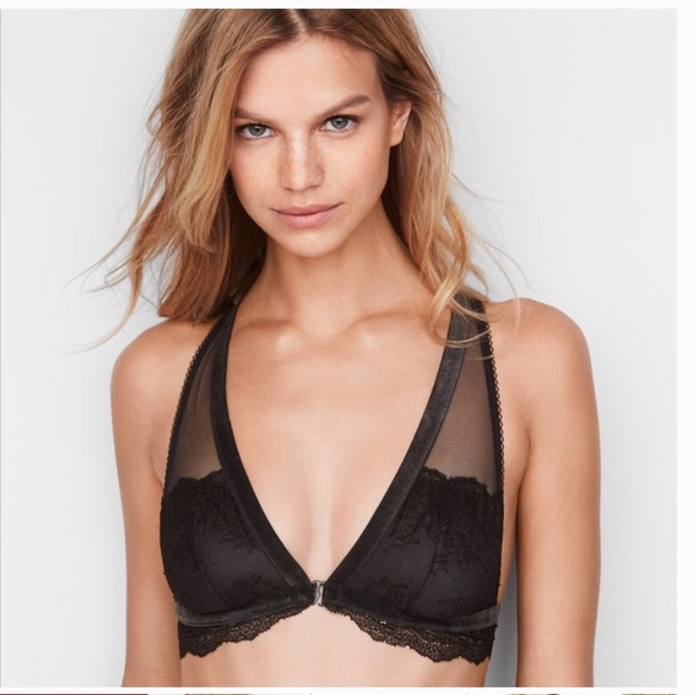 Victoria’s Secret Lace/Mesh Plunge Bralette